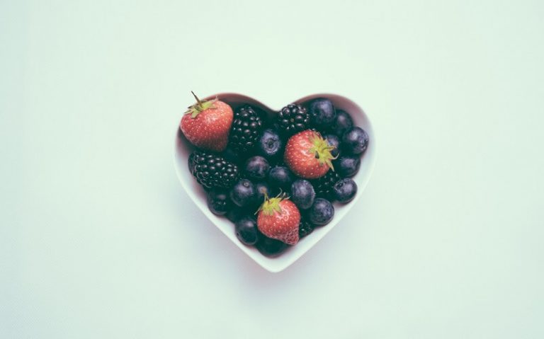 List With 23 BEST Foods For a Strong Heart