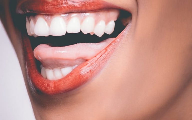How To Whiten Teeth Without Baking Soda