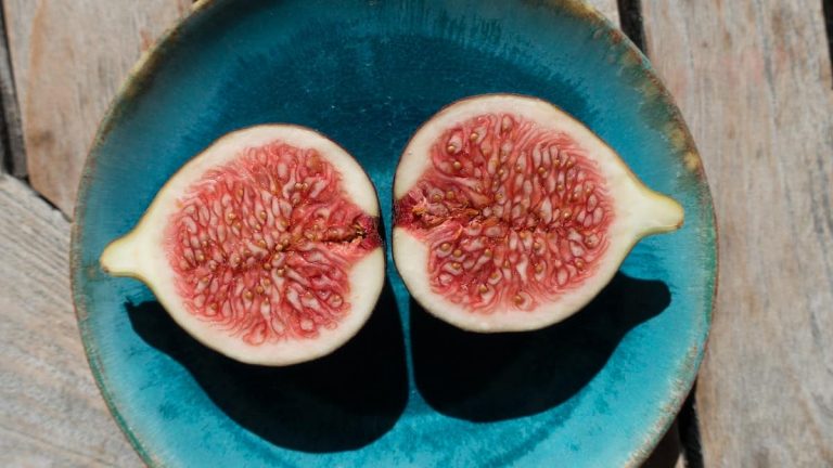 Figs: Benefits, Nutrition, Side Effects