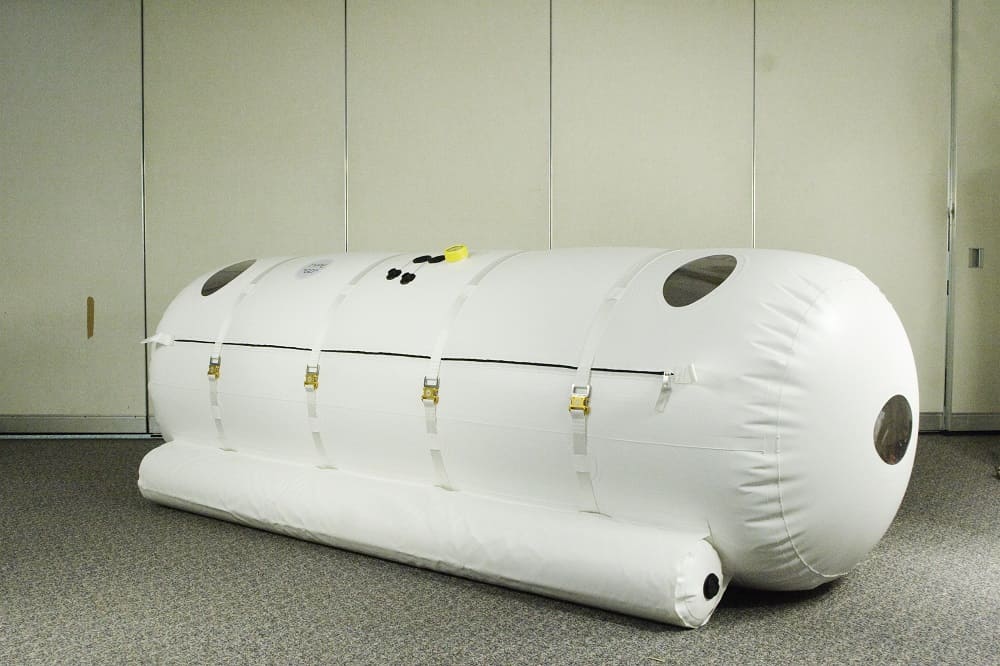 featured imaged for article "Is hyperbaric oxygen therapy safe"